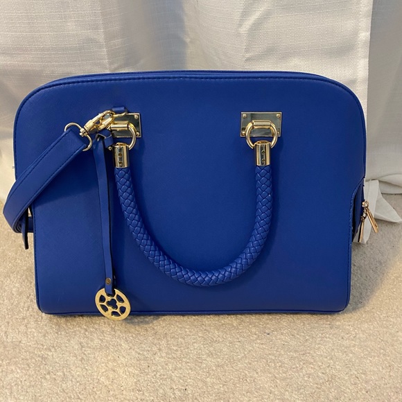 Spring hand bag - Picture 2 of 3